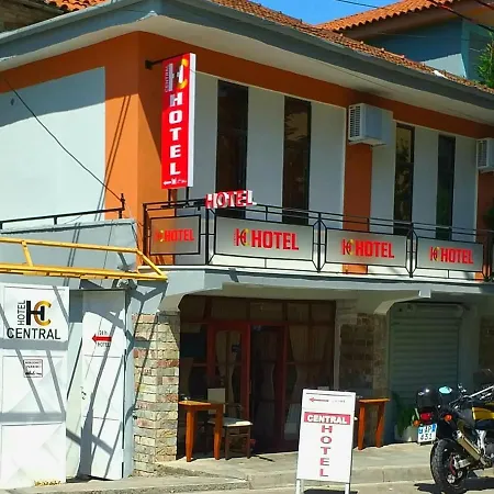 מלון Hotel Central